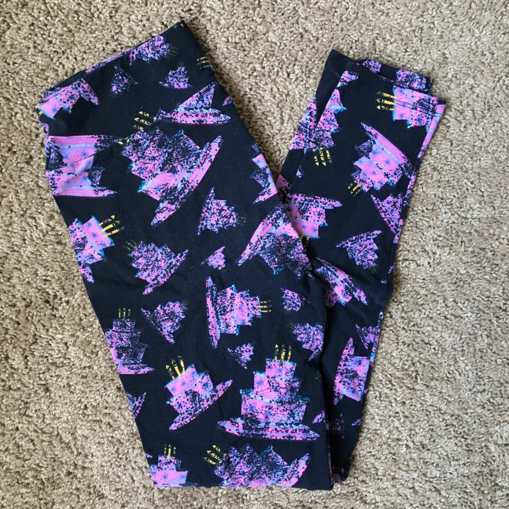 LuLaRoe Birthday Cake Leggings